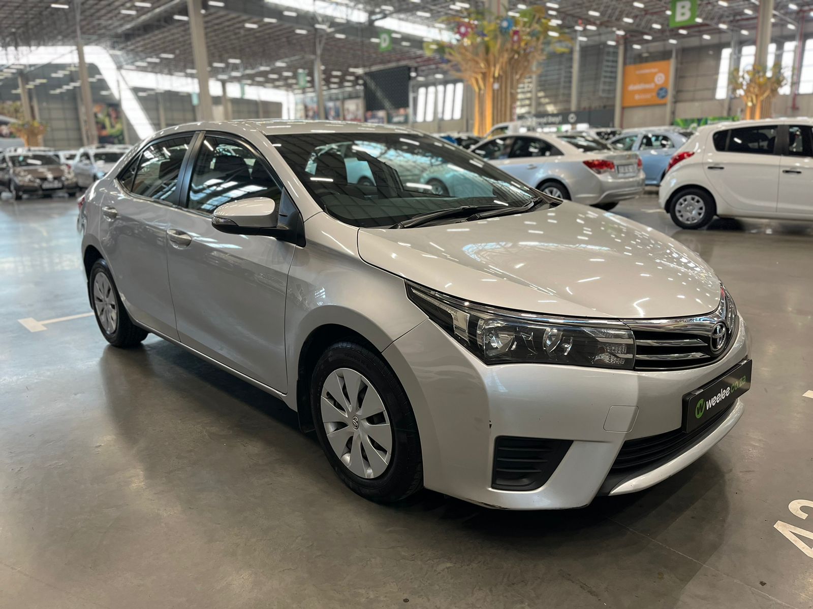 2014 Toyota Corolla 1.4D Esteem Q2FyTGlzdGluZzoyNzkyOTA R159900
